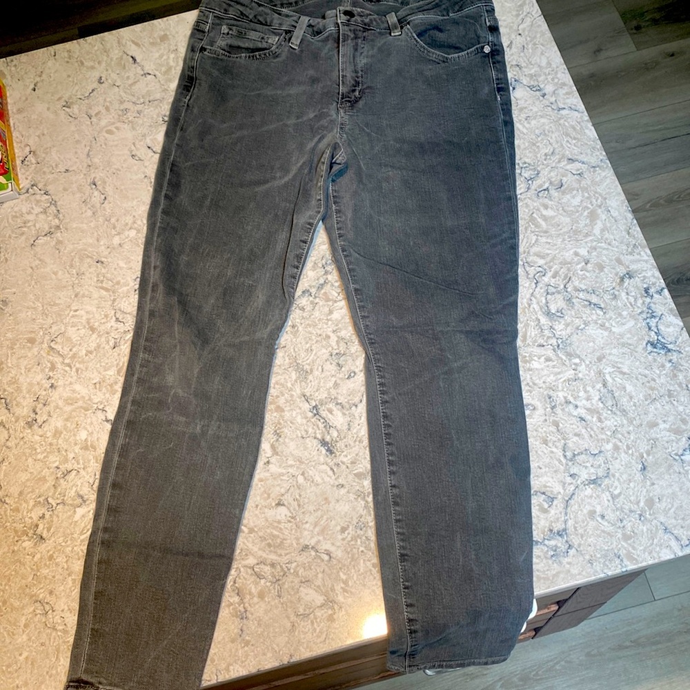 Joe’s Skinny Ankle Gray Jeans - W30